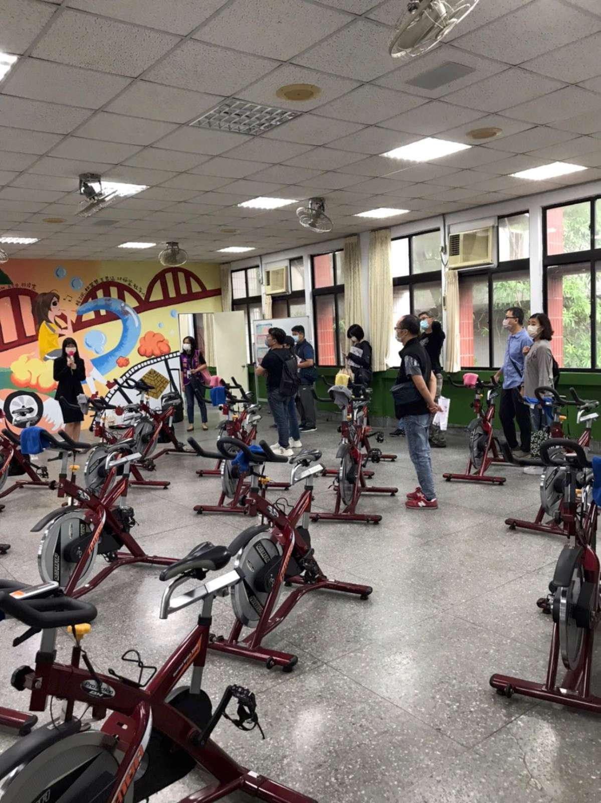 校園參觀-飛輪教室