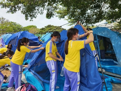 <金陵女孩樣樣行 -- 國二隔宿露營>